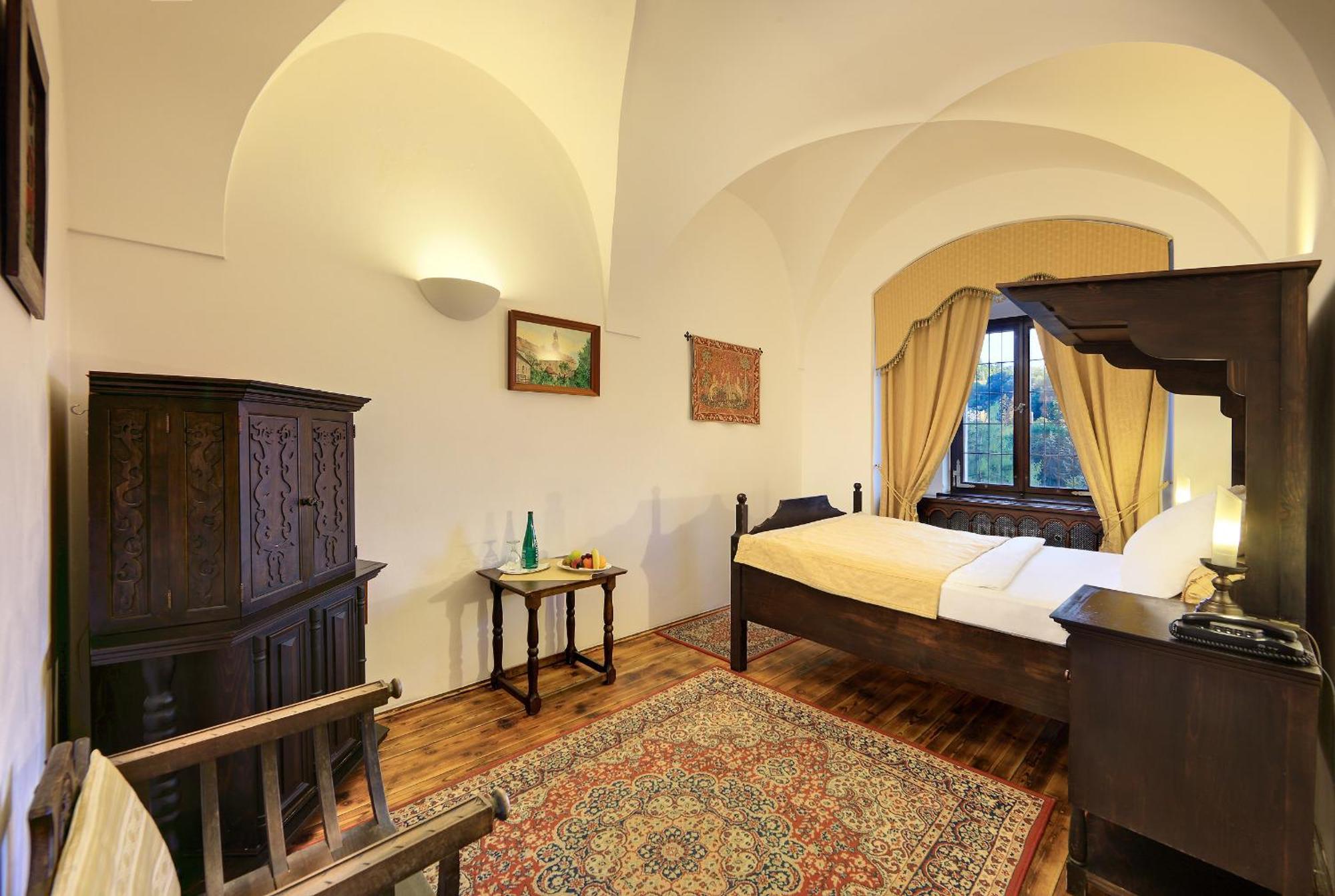 Small Double Room